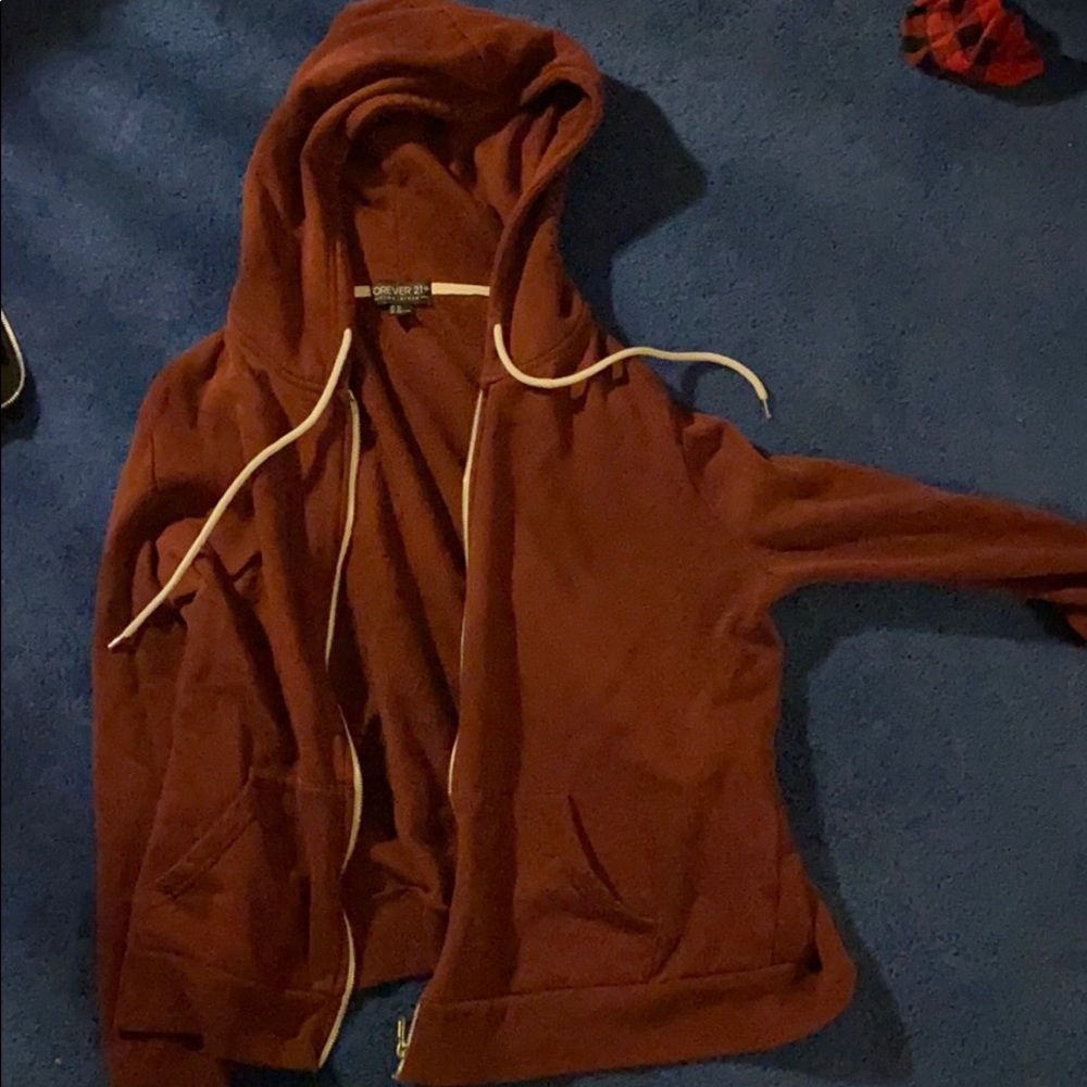Maroon zip up hoodie